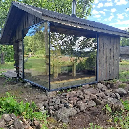 Trummi Glaemping Ja Korstnata Saun Lüks kamp alanı