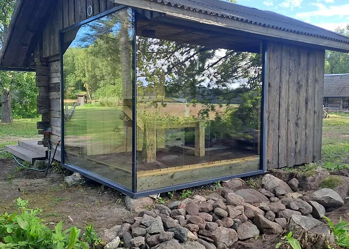 Trummi Glaemping Ja Korstnata Saun Luxussátor